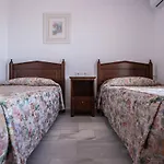 公寓 维斯塔莫卡哈尔酒店 *